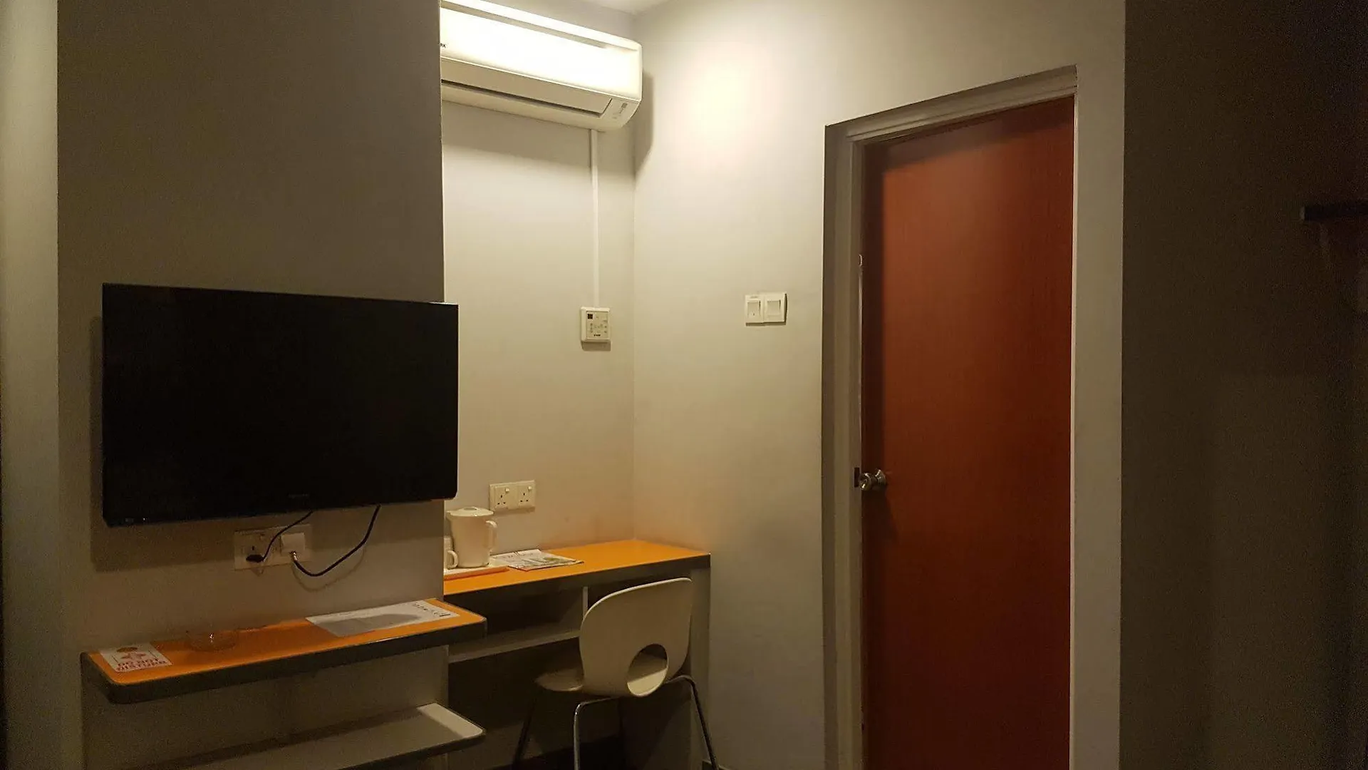 **  Swing & Pillows - Kl Sg Besi Formerly Known As U Pac Hotel Kuala Lumpur Malaysia
