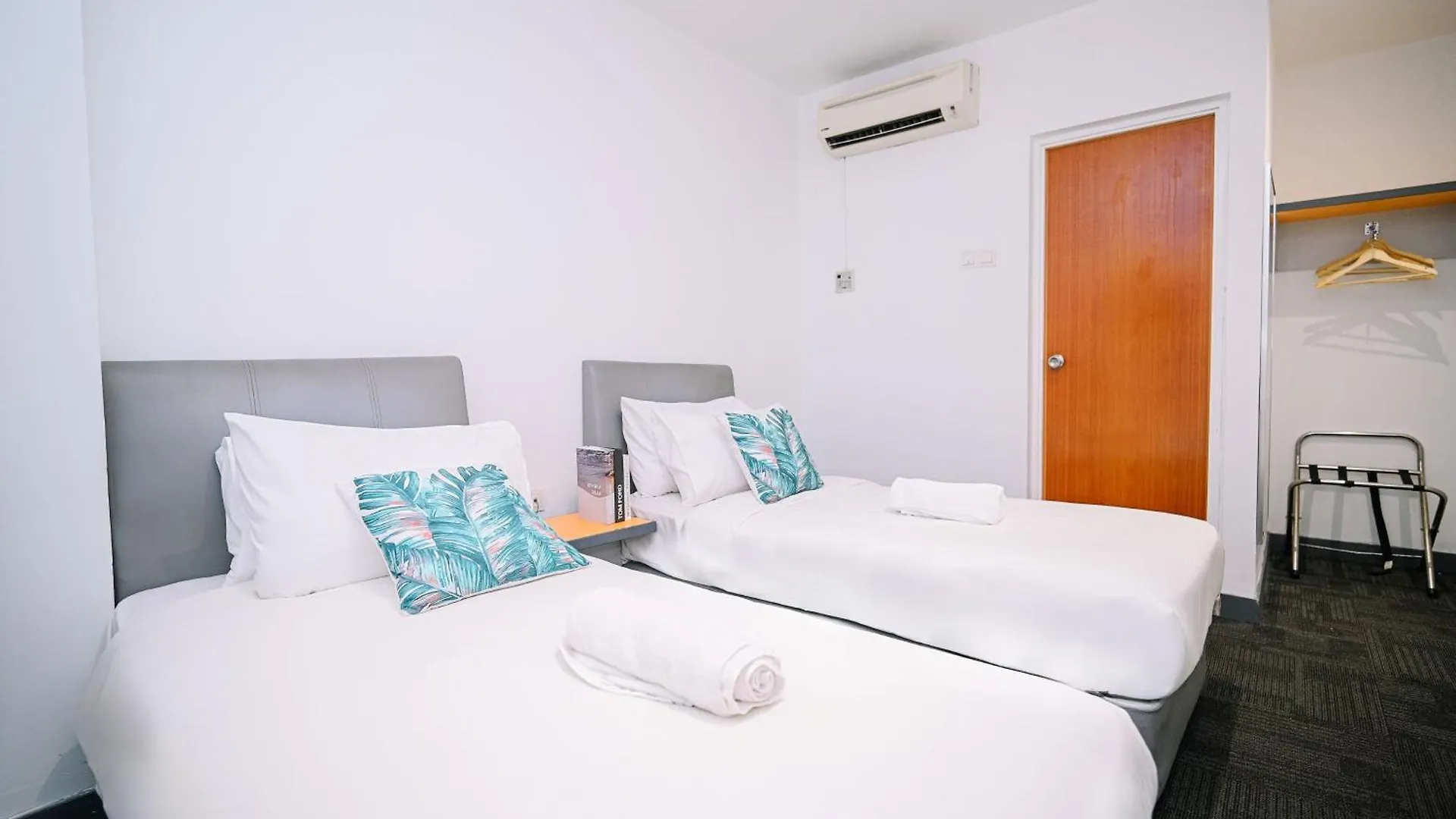 Swing & Pillows - Kl Sg Besi Formerly Known As U Pac Hotel Kuala Lumpur